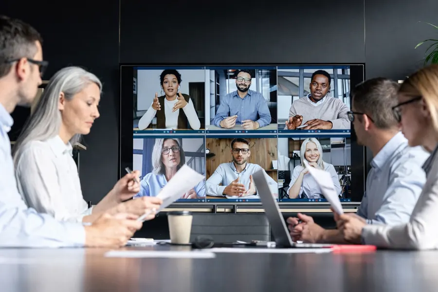 A Comprehensive Guide to VoIP Phone Systems business VoIP system